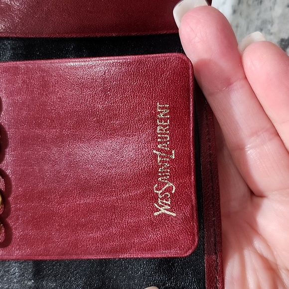 Yves Saint Laurent Leather Key Holder w/Free YSL Makeup Bag - Picture 10 of 14